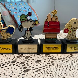 Snoopy Aviva Trophy - Etsy