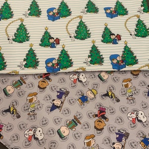 New reversible quilted handmade table runner, Christmas/ Halloween, Charlie Brown. Peanuts gang. Snoopy