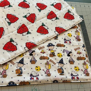 New reversible quilted handmade table runner, Christmas/ Halloween, Charlie Brown. Peanuts gang. Snoopy