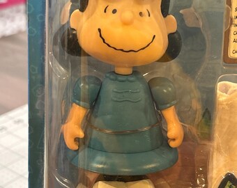 Peanuts Lucy Van Pelt, A Charlie Brown Christmas Figure NEW