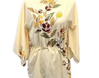 Vintage Terry sz 12 Cream Floral Boho Kimono Sleeve Tunic Cottagecore Romantic