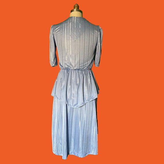 80's Metallic Stripe Periwinkle Peplum Party Dress - image 7