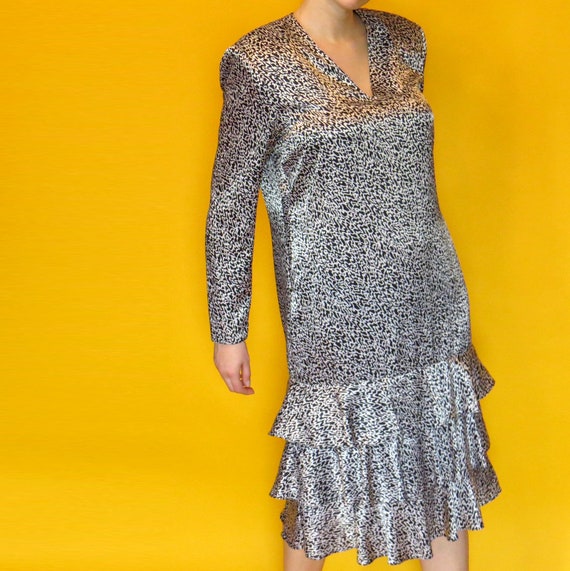 1980s Vintage Charmeuse Dress - image 7