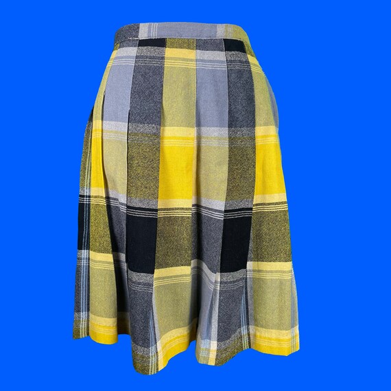 Grey yellow skirt hotsell