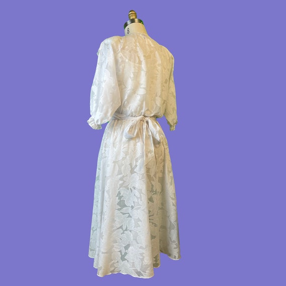 Vintage 80's Sheer White Floral Dress - image 4