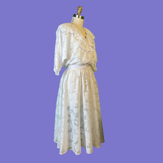 Vintage 80's Sheer White Floral Dress - image 8