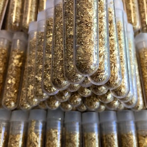 14 Large 3ml Vials.. Filled Full of Gold Leaf Flakes .. Lowest price online !!..+ Fast Shipping!