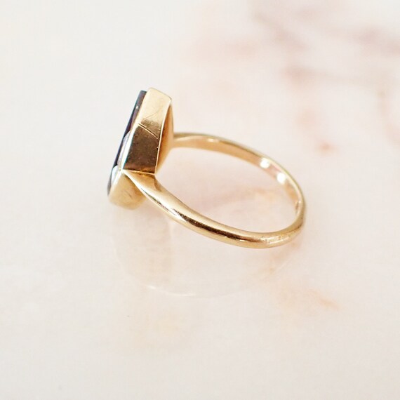 Antique Pear Garnet Ring | 9ct Gold - image 4