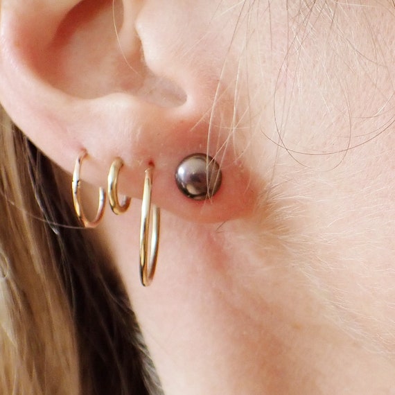 VINTAGE Bronze Pearl Stud Earrings| Solid 14kt Go… - image 5