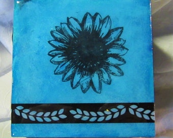 Blue Sunflower Box/leaf motif/006