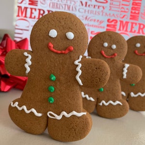 Gingerbread Man Cookies - 12 Large Fresh & Handmade Cookies- Christmas Cookie- Gingerbread Cookies