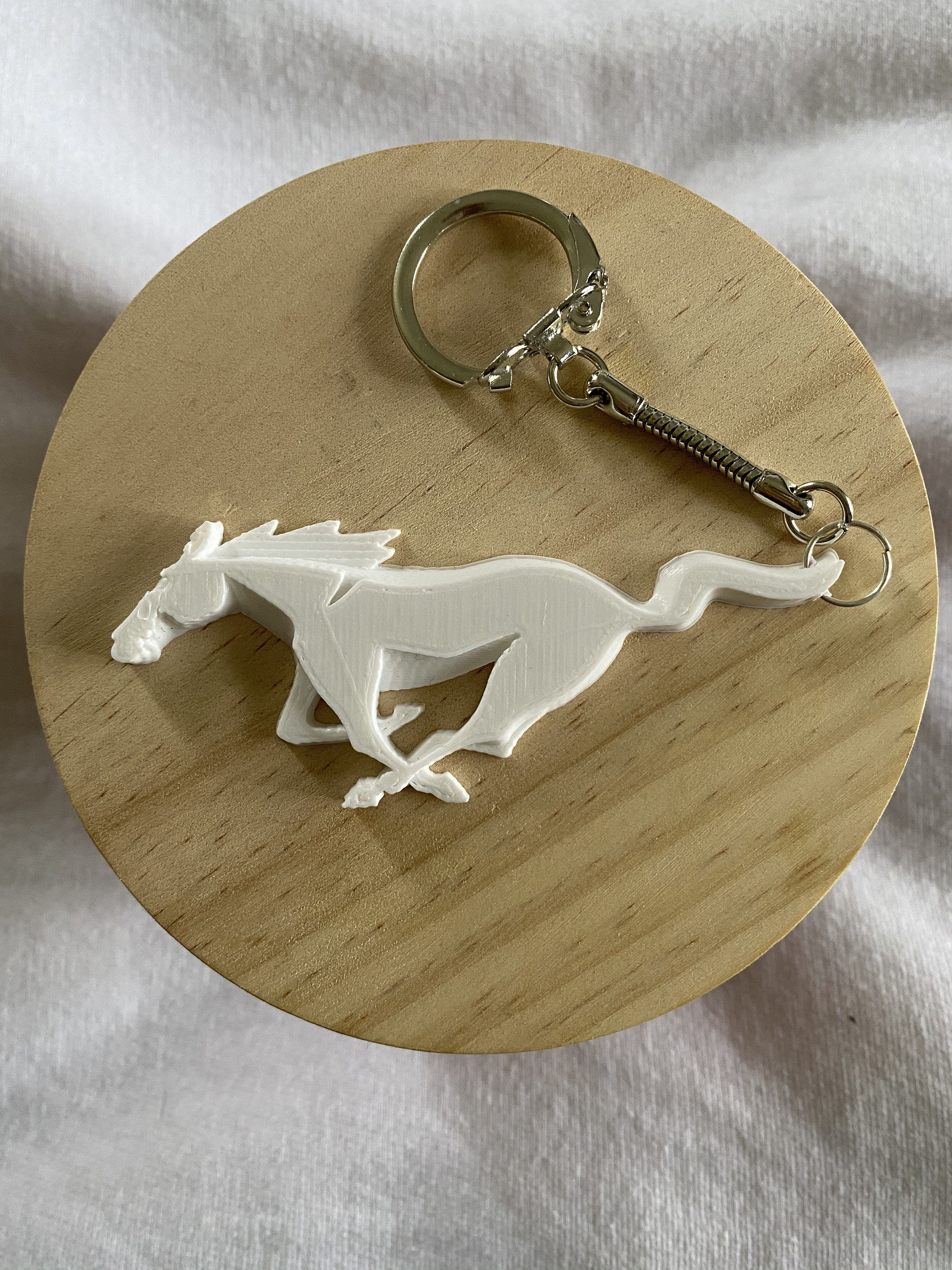 Keychain mustang hotsell