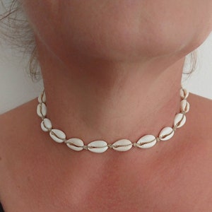 Shell necklace, choker made of cowrie shells