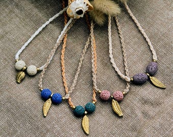 Kette mit Lavastein-Perlen, Aromatherapie ätherische Öle Makrameekette mit Messinganhänger