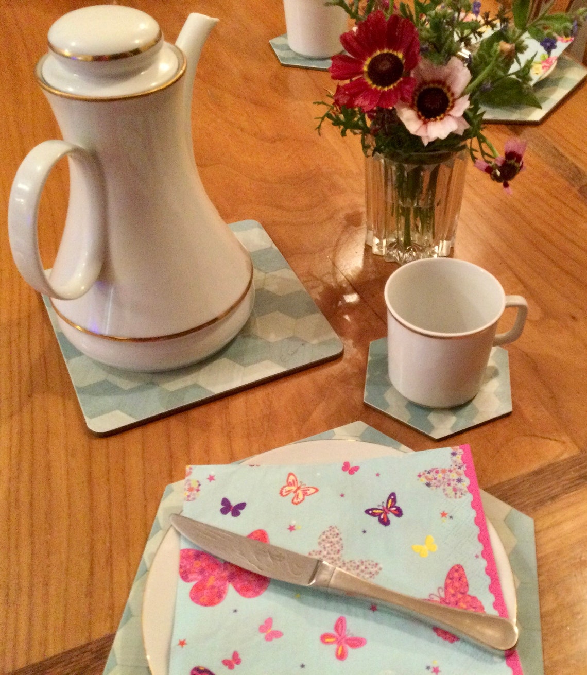 Teapot Stand or Coffee Pot Stand. Heat Resistant Melamine. Etsy UK