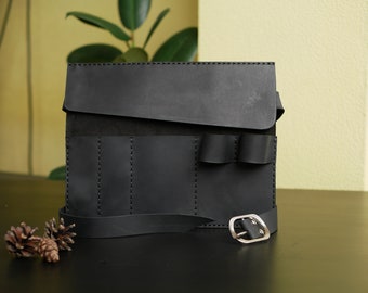 Leather Tool Bag, Stylist Scissor Bag, Hairdresser Gift, Barber Tool Case,Tool Pouch,Hair stylist bag,Hairstylist Gift, Barber toiletry case