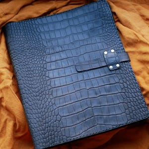 Custodia in pelle personalizzata per Kindle Scribe, custodia per Kindle Scribe 2024, custodia in pelle per Kindle Scribe con portapenne, custodia in pelle per Kindle Scribe 2022