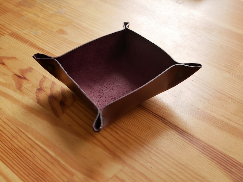 Leather tray, housewarming gift, Office tray, leather bowl, leather organizer, Leather Coin Tray Holder, desk organizer, gift for him Burgundy