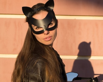 Leather Cat Mask: Halloween Party Costume