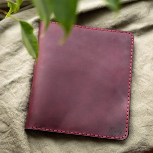 Personalized Leather Book Cover for Onyx Boox - Handmade