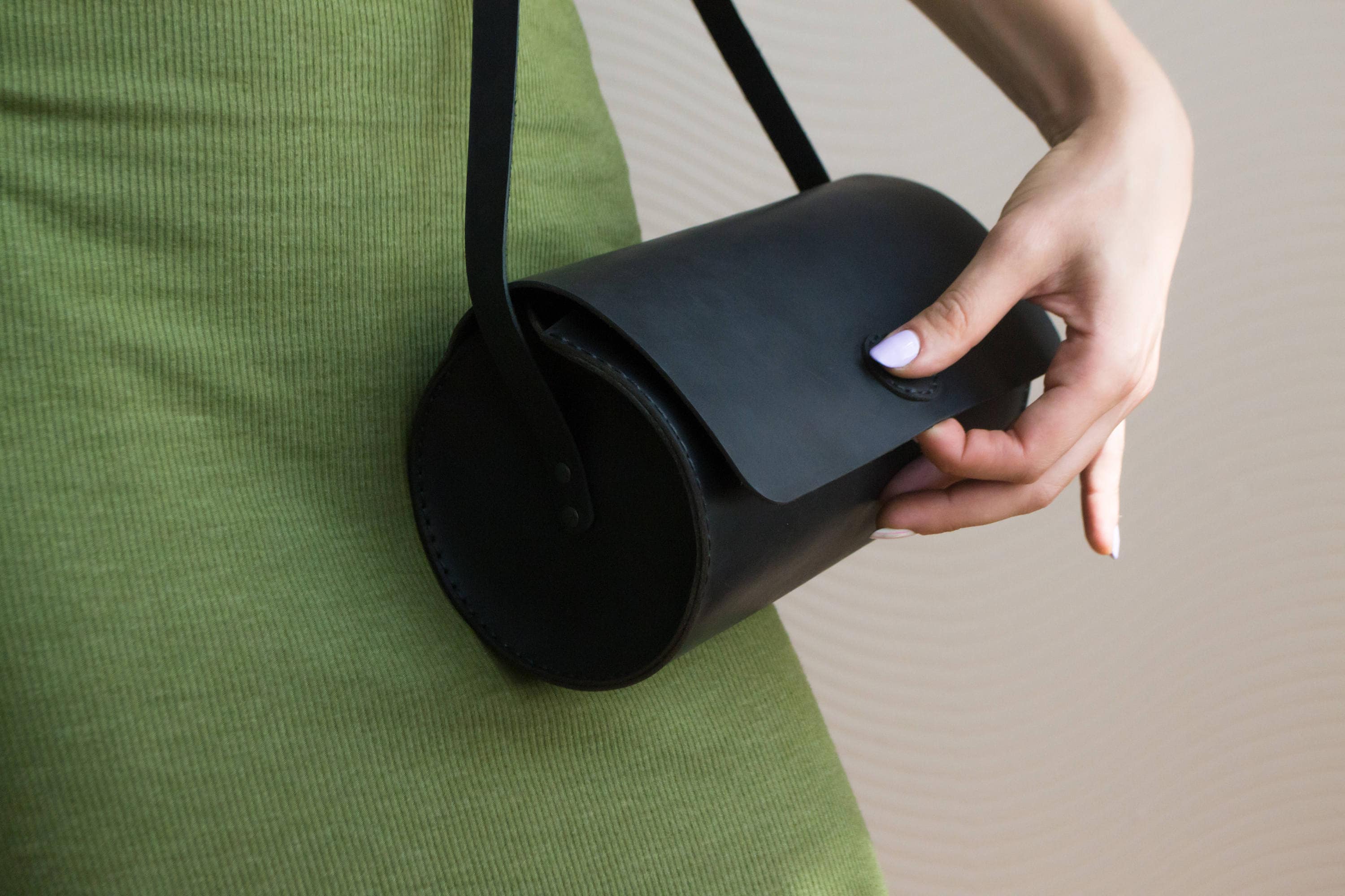 Black Womens Leather Cylinder Bag, Leather Shoulder Crossbody Bag, Circle Bag, Barrel Bag, Womens Gift, Vintage Bag, Valentines Gift - Etsy Black Womens Leather Cylinder Bag, Leather Shoulder Crossbody Bag, Circle Bag, Barrel Bag, Womens Gift, Vintage Bag, Valentines Gift - Etsy