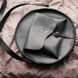 Round crossbody bag, Circle leather bag, Womens leather round bag, Small leather bag, Shoulder bag, Vintage bag