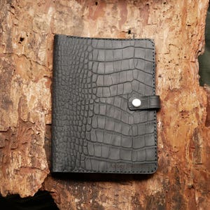Custodia per Kindle Paperwhite di 12a generazione, Custodia in pelle per Kindle, Custodia Paperwhite di 11a generazione, Custodia per Kindle con cinturino da polso, Regalo per la moglie, Regali personalizzati