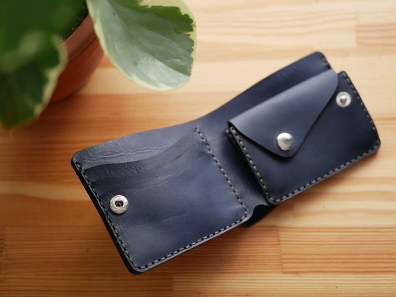 Cartera de cuero plegable, Cartera de cuero personalizada para hombre, Cartera marrón para hombre, Regalo para novio, Regalo de cuero para esposo Dark blue