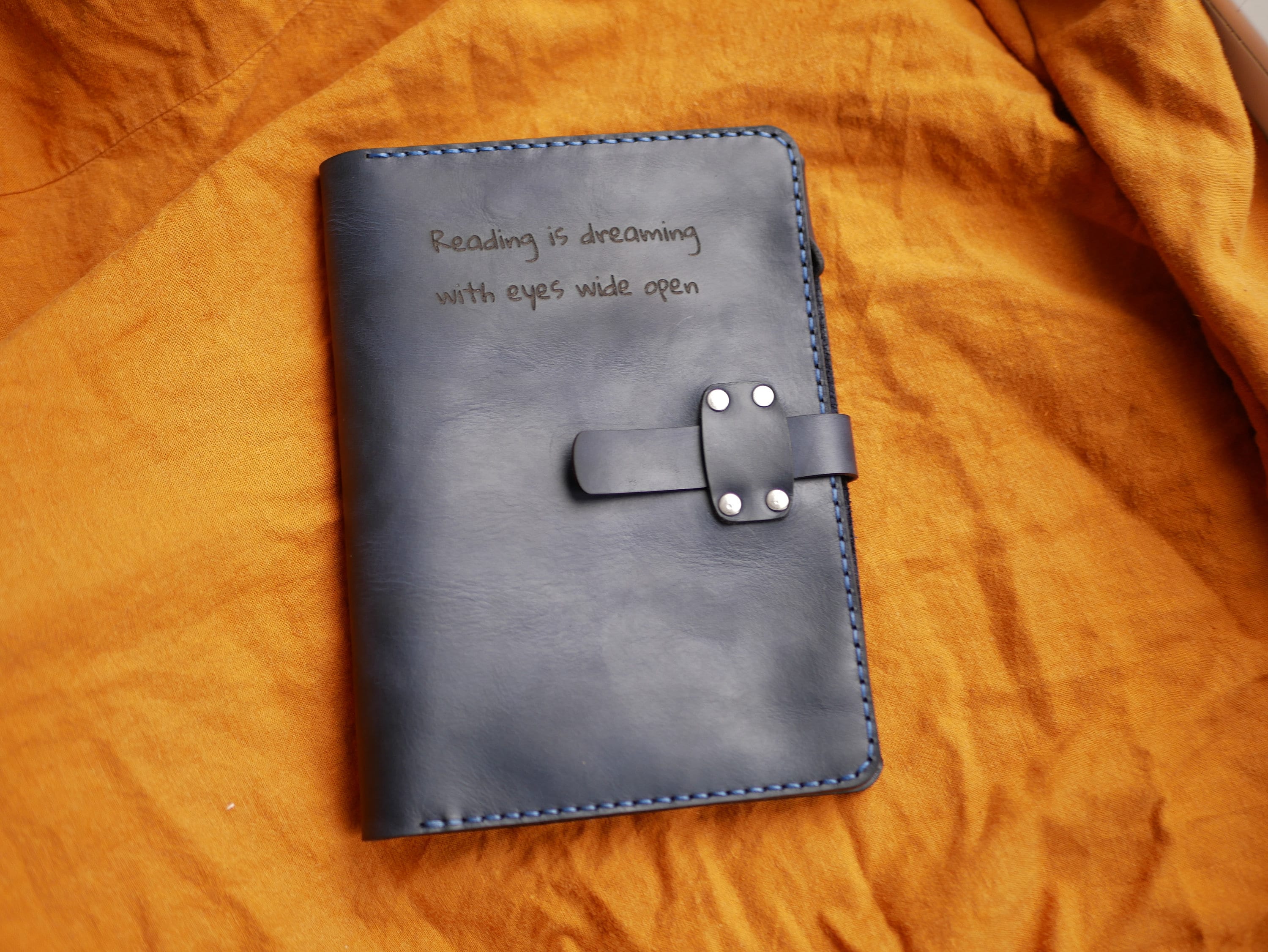 Kindle Paperwhite 第11世代用レザーカバー、Amazon Paperwhite用