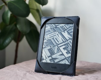 Personalized Leather Kindle Paperwhite Cover: Handmade Reader Gift