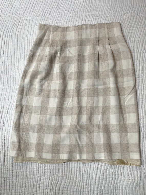 White and Tan Gingham skirt- VINTAGE size 8 - image 1