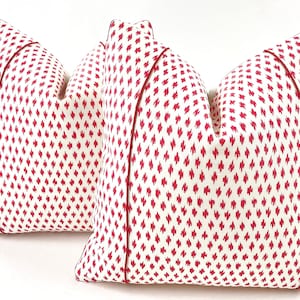 Pillow Cover Penny Morrison - Anni in Red - Pillow Cover //MADE TO ORDER// Decorative High End Pillow Cover Designer Fabrics