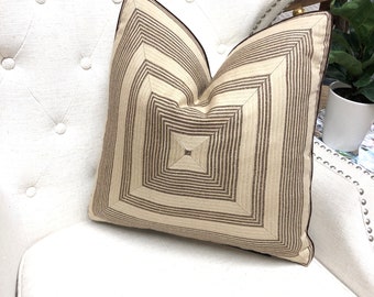 Almohadas de lino a rayas de color marrón terroso, fundas de almohadas decorativas de alta gama, telas de diseño, funda de cojín o almohada decorativa