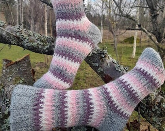 Instruções de tricô de meias jogo de cores