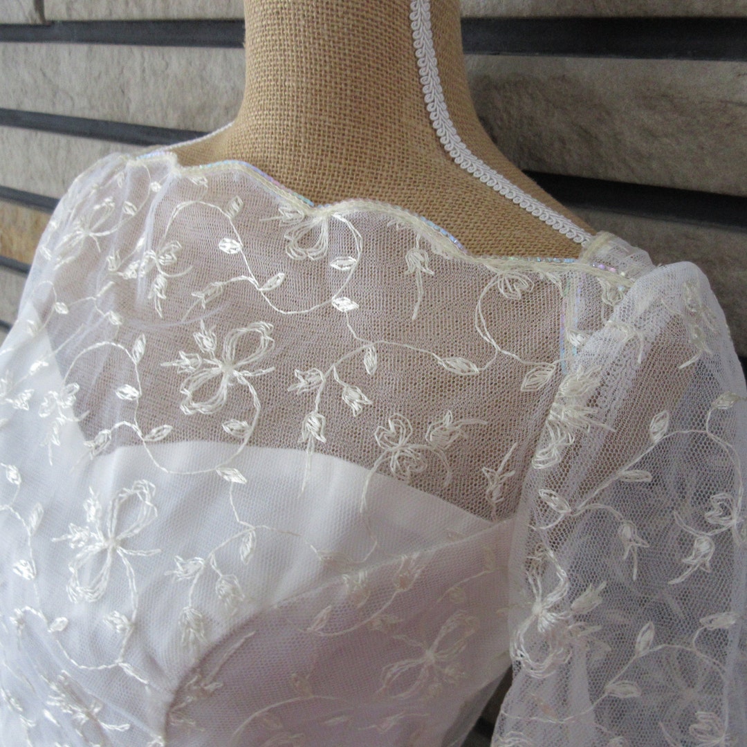 Vintage Wedding Dress, Bridal Gown, Ivory Tule and Satin Dress, Mid ...