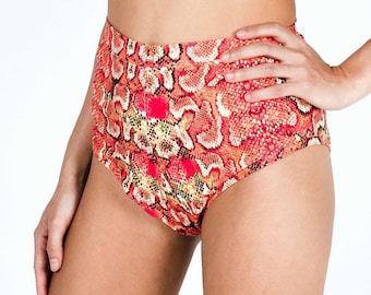 Hot Pants "BETTY" Lettau Art Fashion
