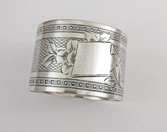 French Sterling Silver Napkin Ring - Guilloche decor - Boulanger, Paris ca.1900 - Single French Sterling Napkin Ring, Holder