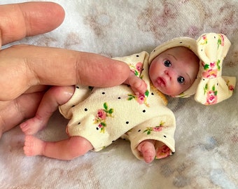 Mini silicone baby doll 4 inch full body Greta (10cm), painted, open eyes, open mouth, mini reborn silicone by Kovalevadoll