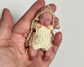 Mini-Silikon-Babypuppe 3 Zoll Ganzkörper Binki (8 cm), bemalt, Augen geschlossen, offener Mund mit Schnuller und Schnuller, Mini-Reborn-Babys