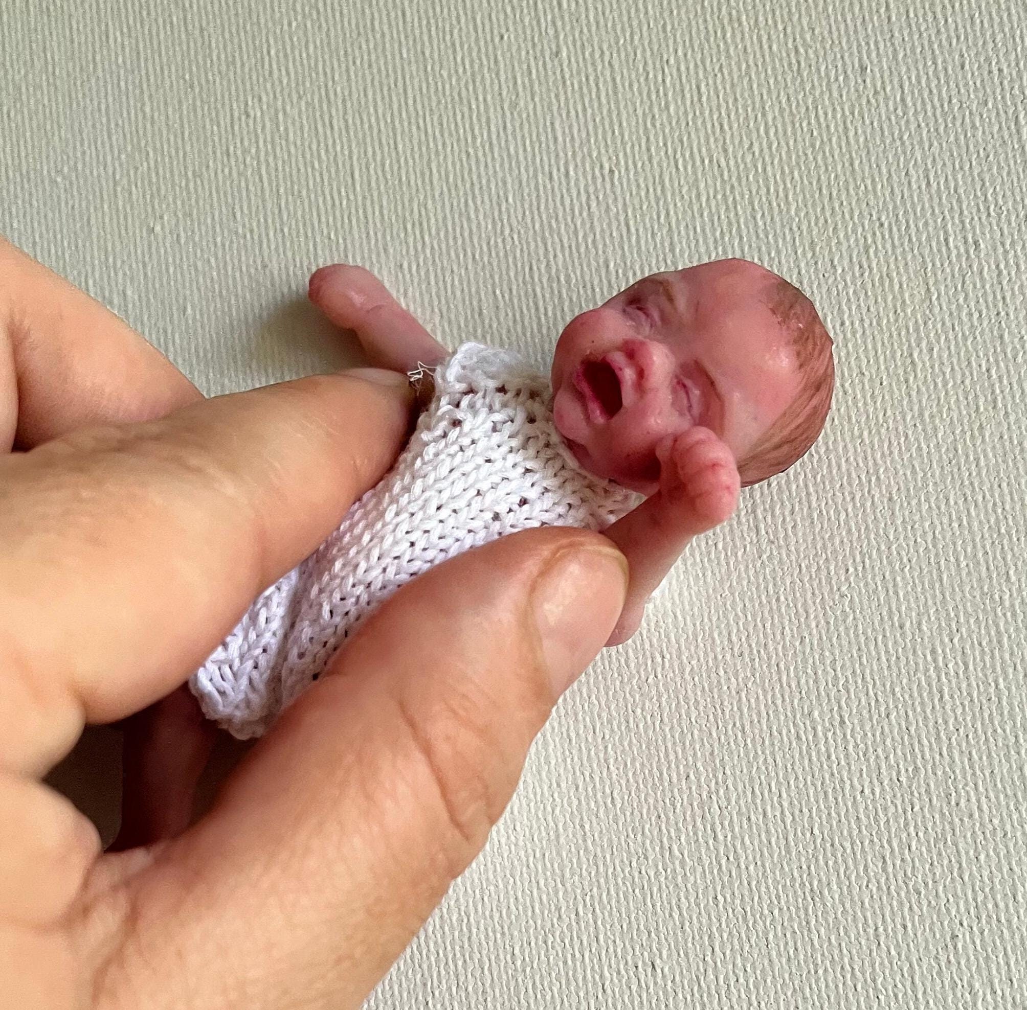 ミニシリコン泣き赤ちゃん人形男の子 3.5 インチフルシリコンベビー