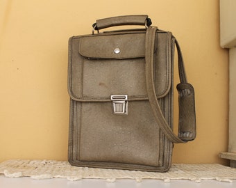 Vintage Satchel Bag, Beige Kunstleren Tas, Schoudertas, Tas met riem, Messenger Bag, Studententas uit de jaren 70