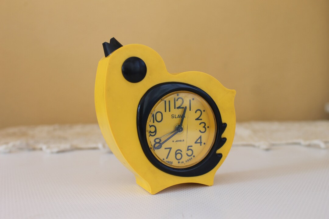 Vintage Clock, Yellow Chicken Alarm Clock, Working Mechanical Clock