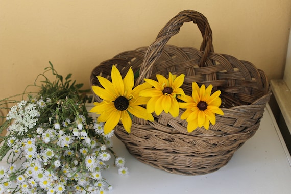 Vintage Basket, Hand Knitted Straw Basket, Farmer