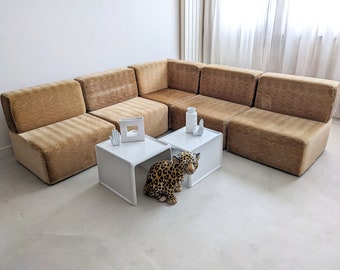 Weiches gelbes modulares Sofa aus den 1960er Jahren