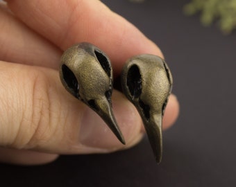 Raven skull ear plugs and tunnels Pagan Guy earring Bird skull gauges Mens plug earrings Cool gift for boyfriend Gothic plugs Witch tunnels