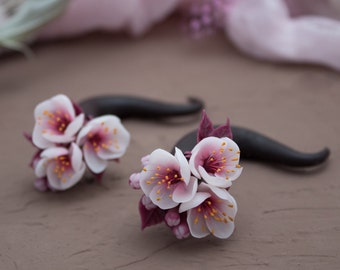 Fake gauge earrings Cherry blossom ear plugs and tunnels Wedding gauges dangle Bridal plugs earrings Fake plug earrings for weddings Flower