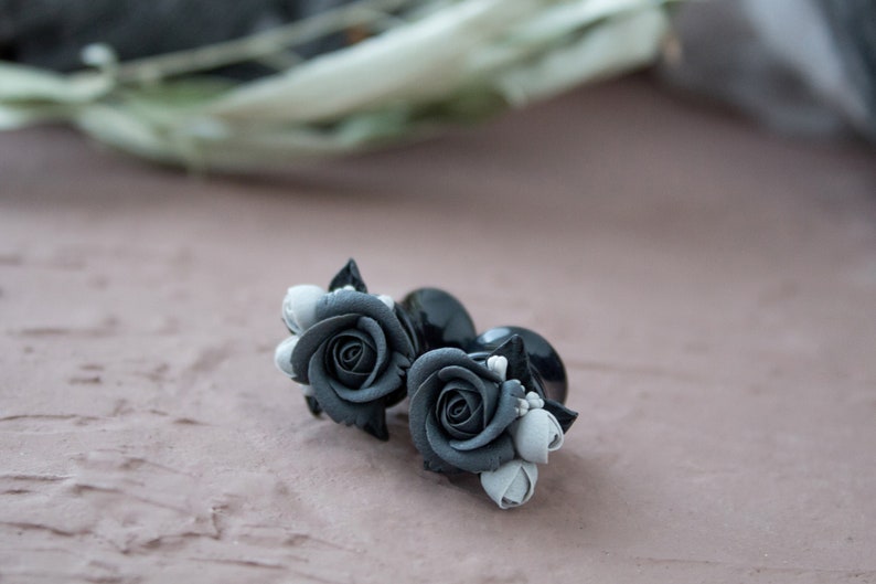 12mm Plugs Earrings Black Flower Gauge Earring Gray Rose Plugs Etsy