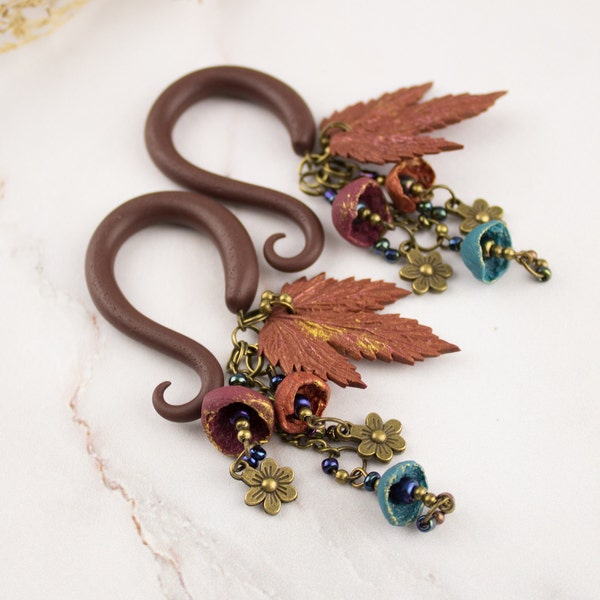 Dangle plug earrings Woodland gauges Drop leaf Fall Autumn ear weights Tribal plug and tunnels 4g earrings 2g 0g 00g 14mm 16mm 18mm Boho