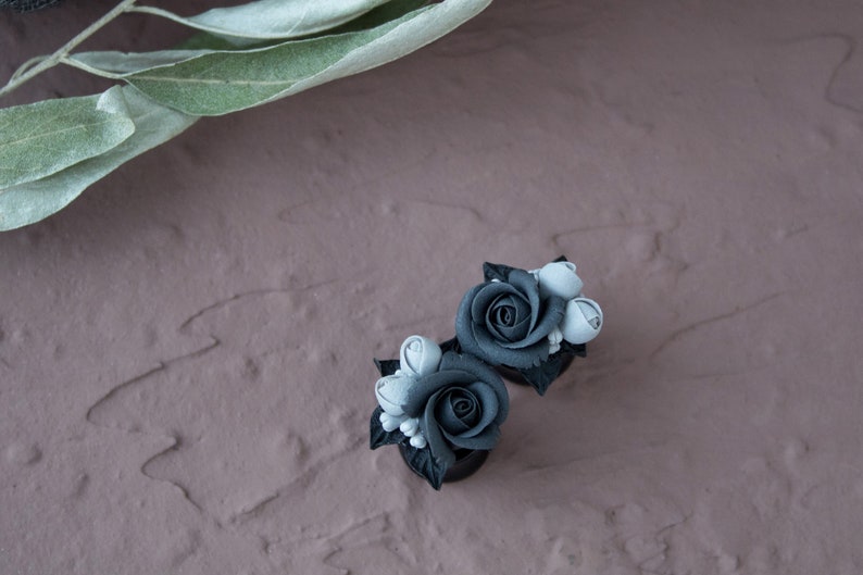 12mm Plugs Earrings Black Flower Gauge Earring Gray Rose Plugs Etsy