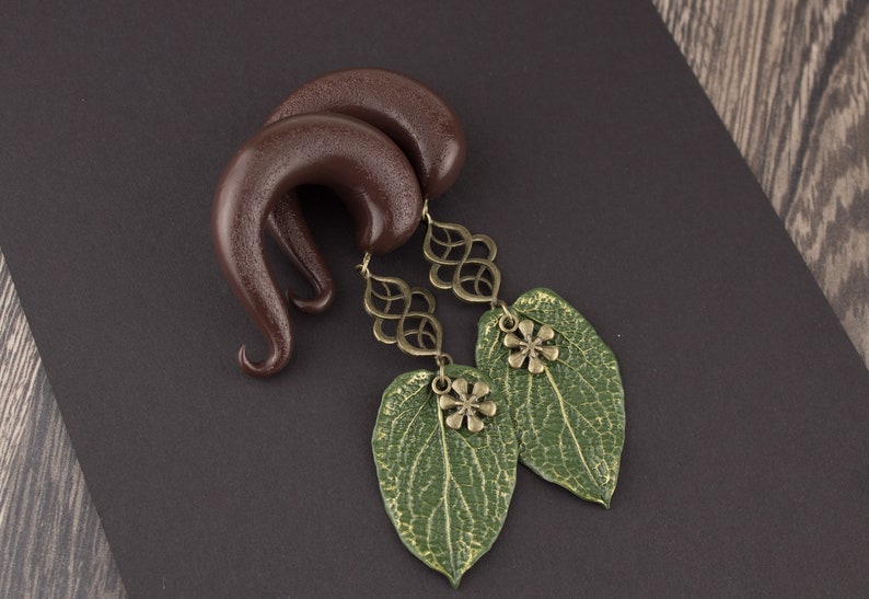 Dangle Ear Gauges Green Leaf Gauge Earrings Floral Ear Weights Etsy